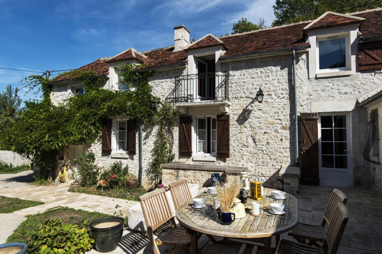 Le Riad Bourguignon Ouanne Екстериор снимка