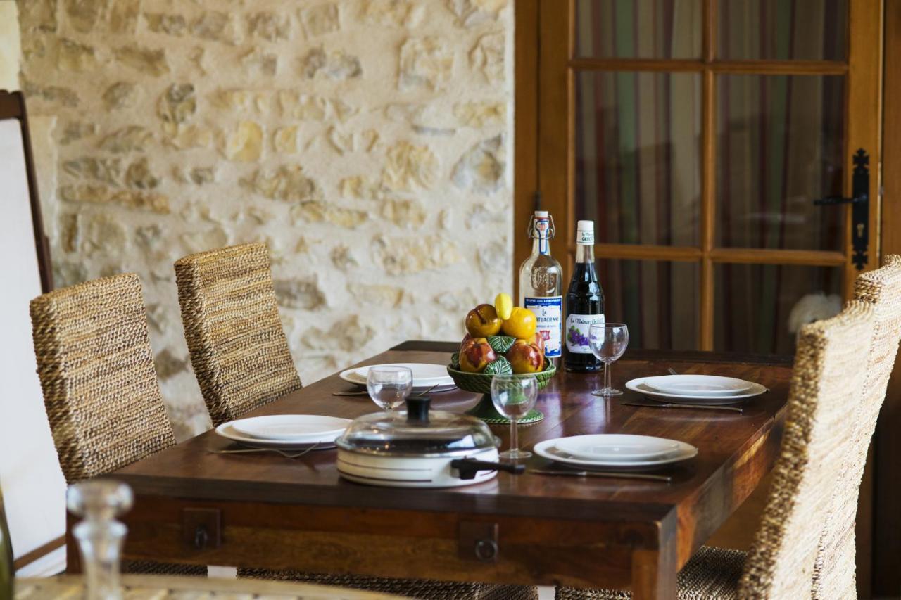 Le Riad Bourguignon Ouanne Екстериор снимка